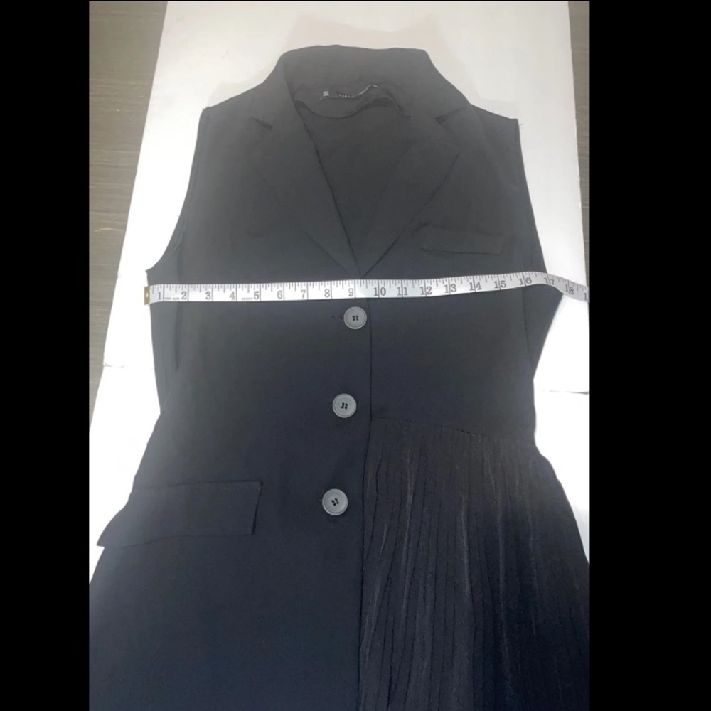 ZARA Basic - Picture 2 of 10